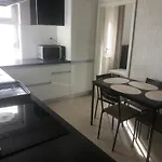 3 Avec Salon Et Terrasse 아파트 *