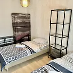 아파트 3 Avec Salon Et Terrasse *