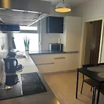 3 Avec Salon Et Terrasse