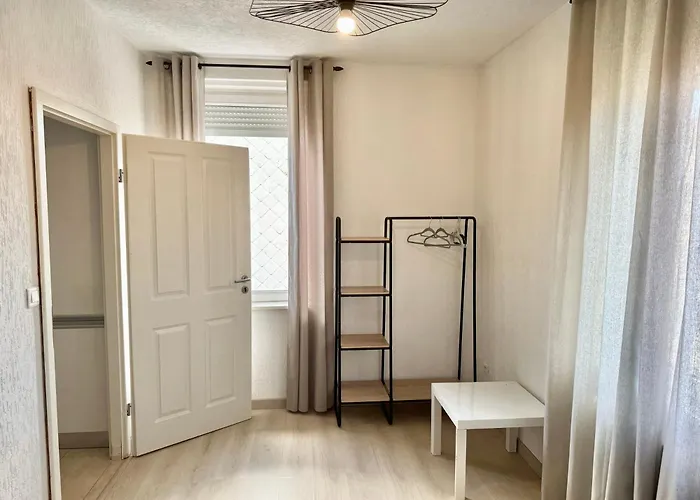 F4 Meuble Lägenhet