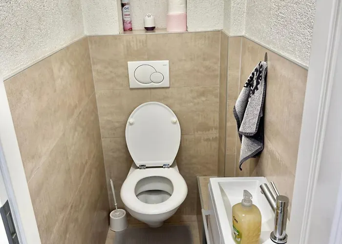 F4 Meuble Lägenhet *