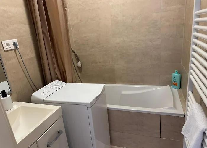 F4 Meuble Lägenhet